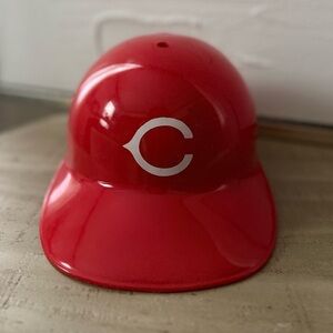 MLB Cincinnati Reds full size souvenir helmet collector VTG display baseball 60s